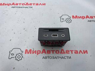 разъем AUX / USB Chevrolet Equinox 3 поколение [рестайлинг] (2020 - 2026), 13529861