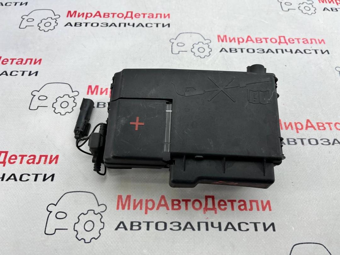 клемма аккумулятора плюс GMC Terrain 2 поколение (2017 - 2025), 812461952 - фото №1