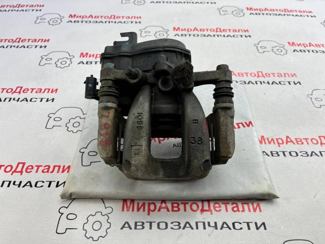 суппорт задний левый Chevrolet Equinox 3 поколение 2018, 1.5 л., бензин, АКПП - фото №1