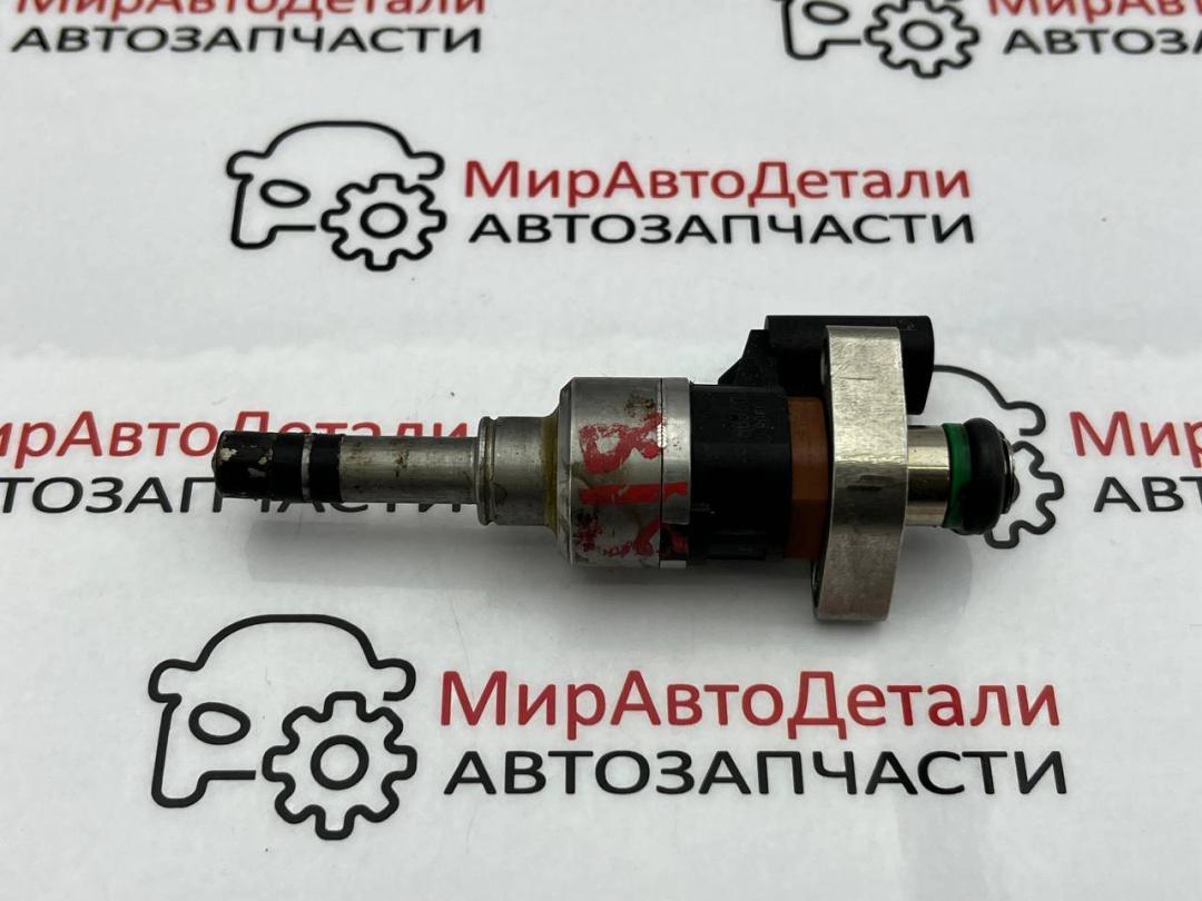 форсунка Chevrolet Equinox 3 поколение 2018, 1.5 л., бензин, АКПП, 55577403 - фото №1