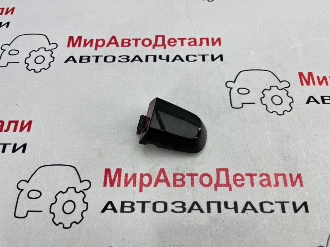 колпачок (заглушка) ручки двери Chevrolet Equinox 3 поколение (2017 - 2025) - фото №1