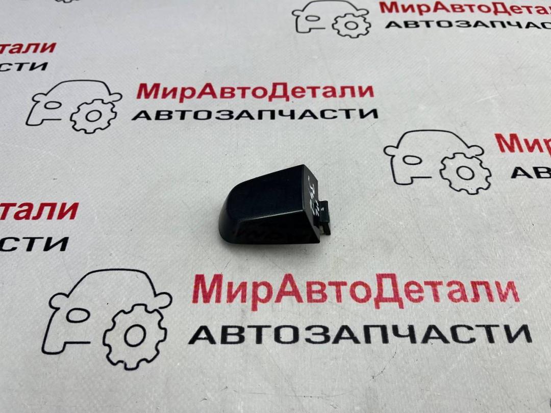 колпачок (заглушка) ручки двери Chevrolet Traverse 2 поколение (2017 - 2025) - фото №1