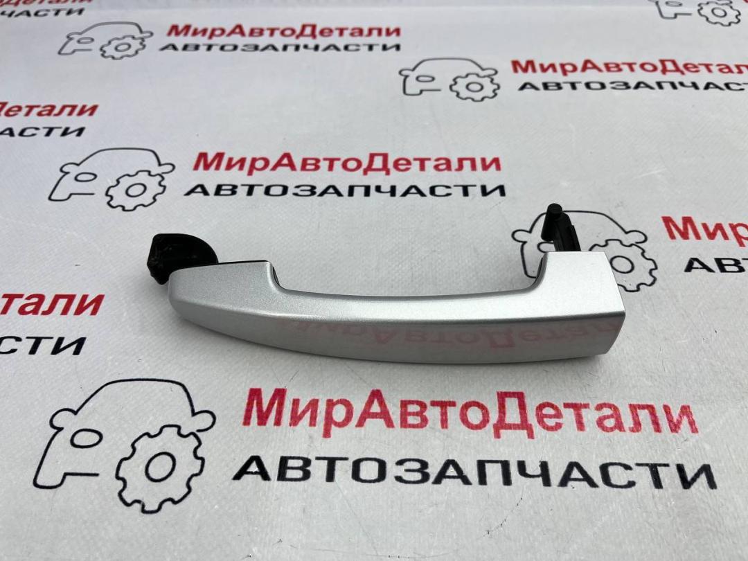 ручка наружная задняя правая GMC Terrain 2 поколение (2017 - 2025) - фото №1