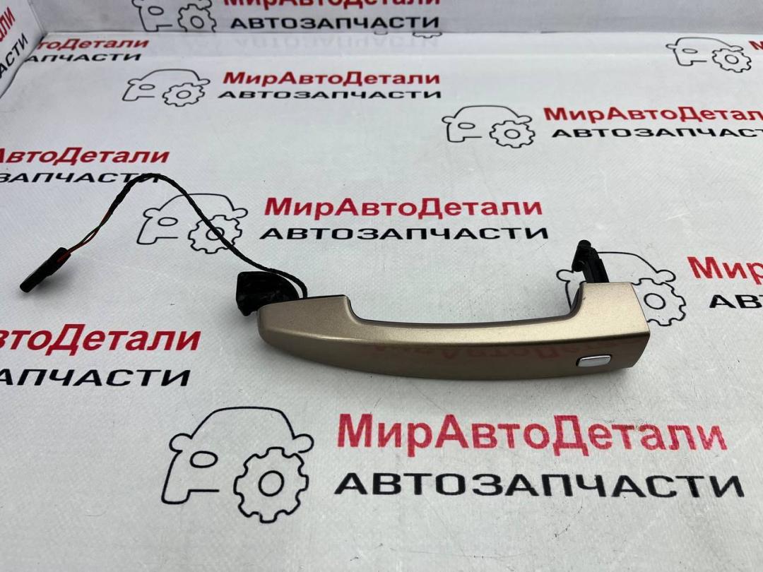 ручка наружная задняя правая Chevrolet Traverse 2 поколение (2017 - 2025) - фото №1