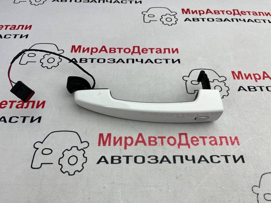 ручка наружная задняя правая GMC Terrain 2 поколение (2017 - 2025) - фото №1