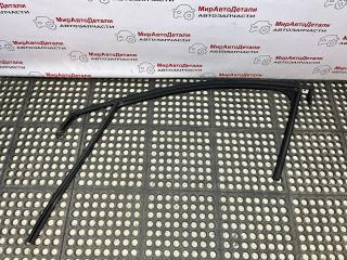 молдинг двери передней левой Chevrolet Equinox 3 поколение 2018, 1.5 л., бензин, АКПП