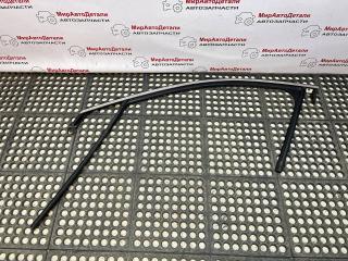 молдинг двери передней левой GMC Terrain 2 поколение 2018, 2.0 л., бензин, АКПП