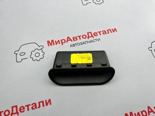 обшивка крышки багажника Chevrolet Trax 1 поколение [рестайлинг] 2019, 1.4 л., бензин, АКПП, 95363561