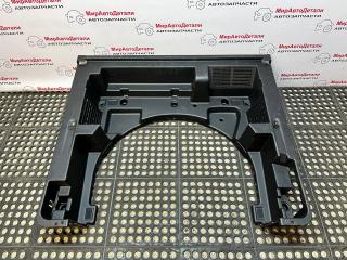 корыто пластиковое GMC Terrain 2 поколение (2017 - 2026), 84132303