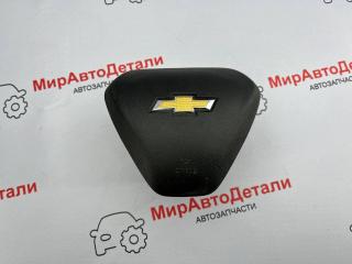 подушка безопасности водителя Chevrolet Bolt 1 поколение, 84548424