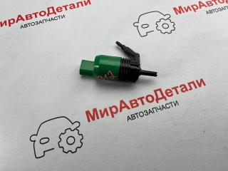 насос (моторчик) омывателя стекла Chevrolet Bolt 1 поколение, 817284