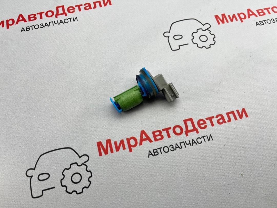 датчик уровня омывающей жидкости Cadillac XT4 1 поколение - фото №1