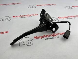 замок капота Buick Encore 1 поколение [рестайлинг] 2018, 1.4 л., бензин, АКПП, 559117248