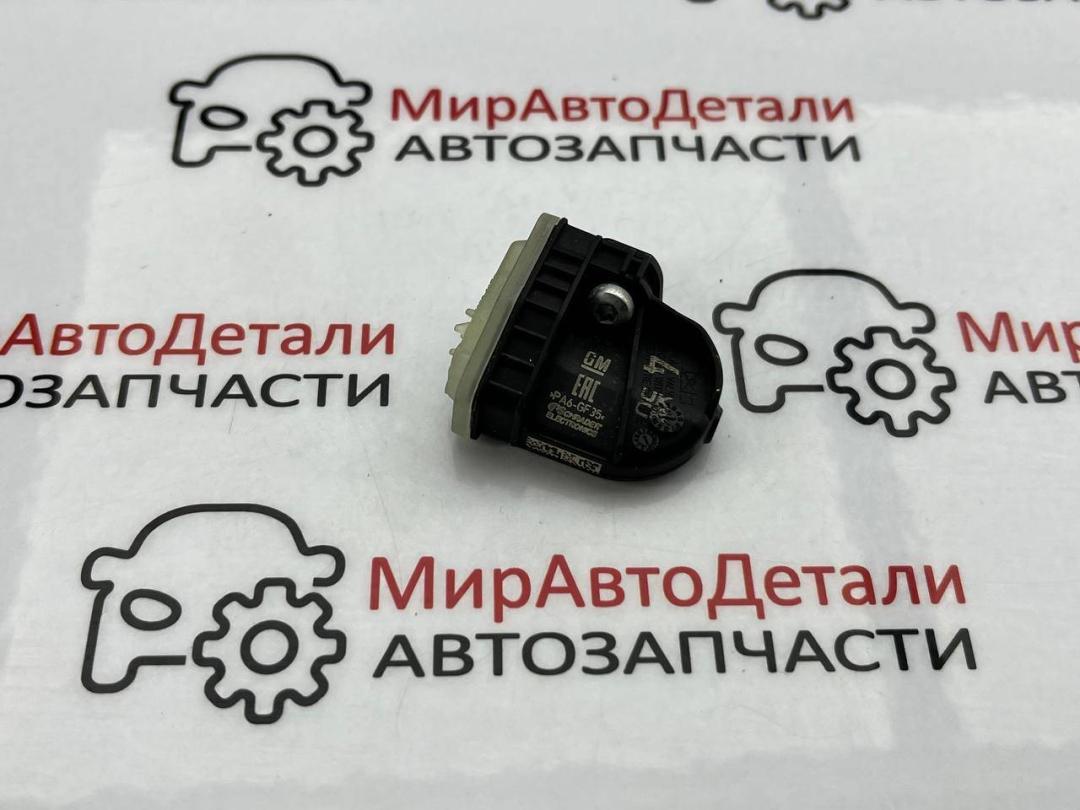 датчик давления в шине Cadillac Lyriq 1 поколение, 13556202 - фото №1