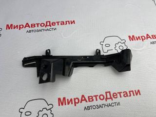 Крепление бампера переднего Chevrolet Equinox 3 поколение 2019, 1.5 л., бензин, АКПП, 84293392