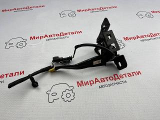 замок капота Chevrolet Equinox 3 поколение [рестайлинг] (2020 - 2026), бензин