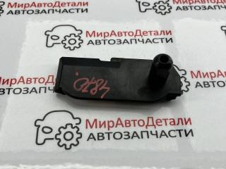 кронштейн радиатора Chevrolet Malibu 9 поколение [рестайлинг] 2019, 1.5 л., бензин, АКПП, DZ526002