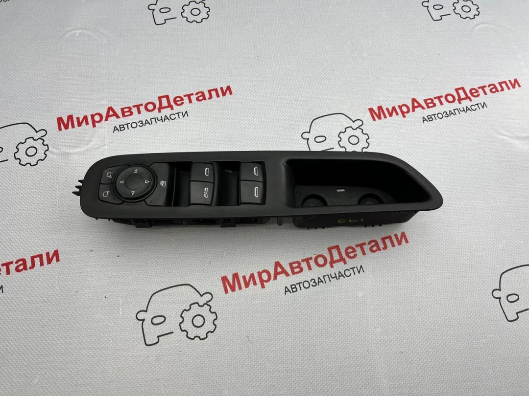 блок управления стеклоподъемниками Chevrolet Bolt 1 поколение, 84513464 - фото №1