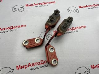 петля крышки багажника Ford Kuga 3 поколение (2019 - 2026), LJ6BS42901AB, LJ6BS42900AB