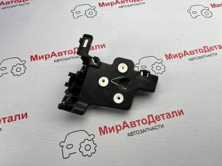 Крепление бампера заднего Chevrolet Equinox 3 поколение 2019, 1.5 л., бензин, АКПП, 84162906