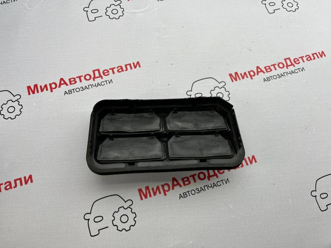 Решетка вентиляции кузова Buick Encore GX 1 поколение (2019 - 2026), 22788177 - фото №1