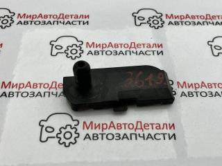 кронштейн радиатора Chevrolet Malibu 9 поколение [рестайлинг] 2019, 1.5 л., бензин, АКПП, DZ526002