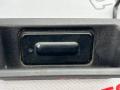 кнопка открытия багажника Chevrolet Equinox 3 поколение 2021, 1.5 л., бензин, АКПП, 84746943, 84730354 - фото №3