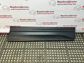 молдинг двери передней правой GMC Terrain 2 поколение 2019, 1.5 л., бензин, АКПП, 55001970