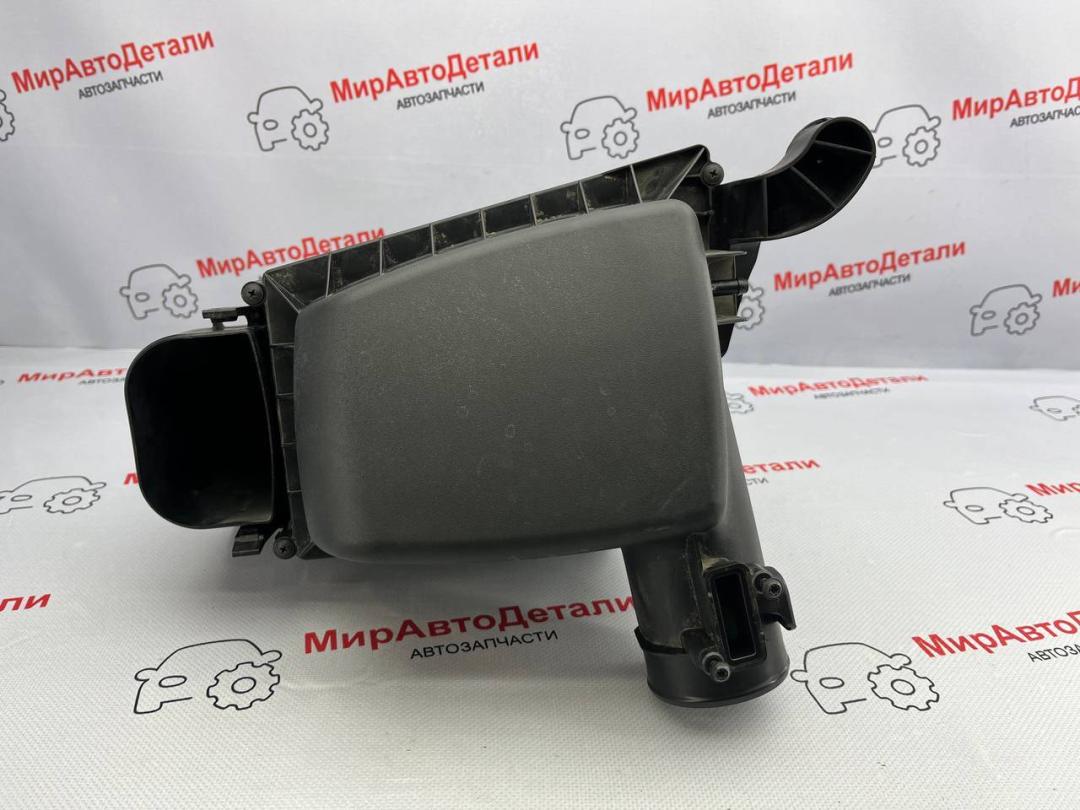 корпус воздушного фильтра Buick Envista 1 поколение, 1.2 л., бензин, 42726633 - фото №1