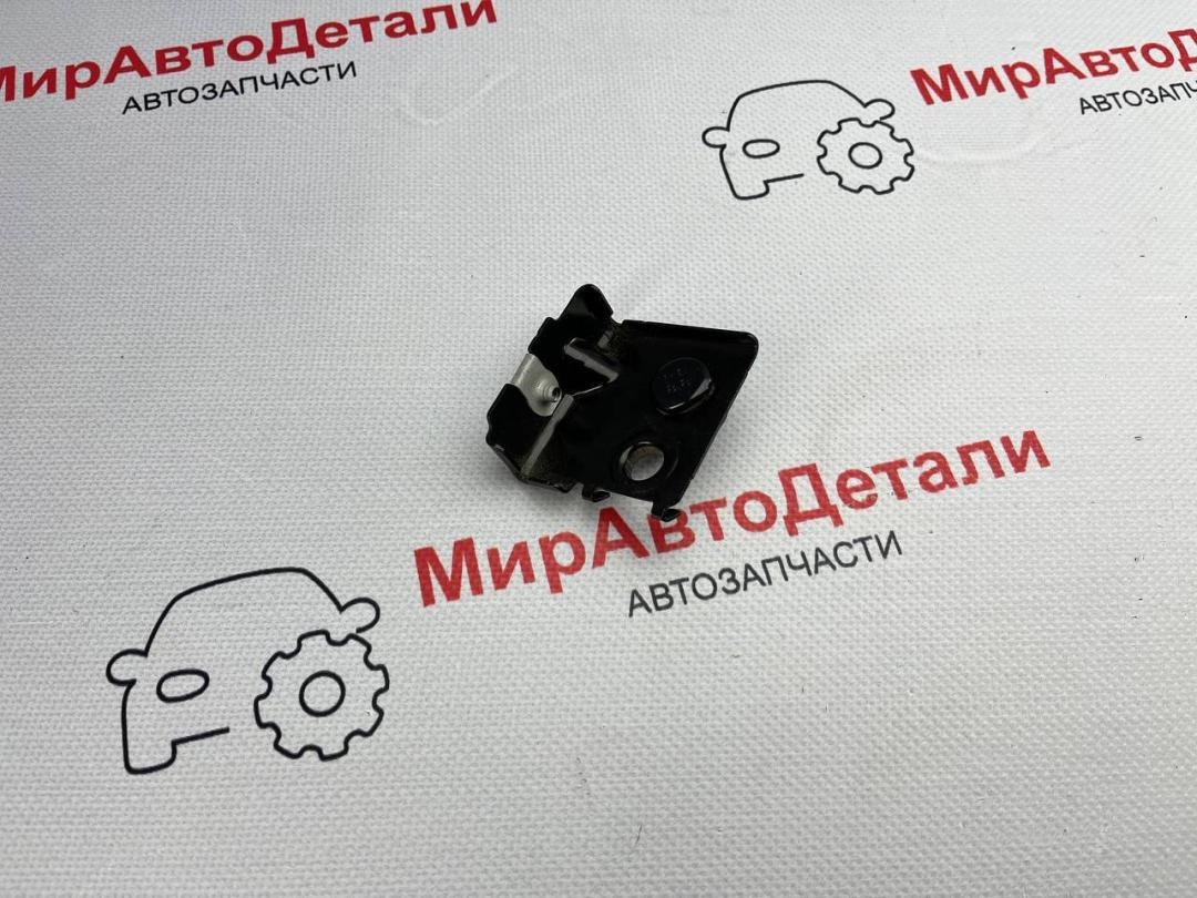 крепление фары левой Chevrolet Trax 2 поколение 2025, 1.2 л., бензин, АКПП, 42884619 - фото №1