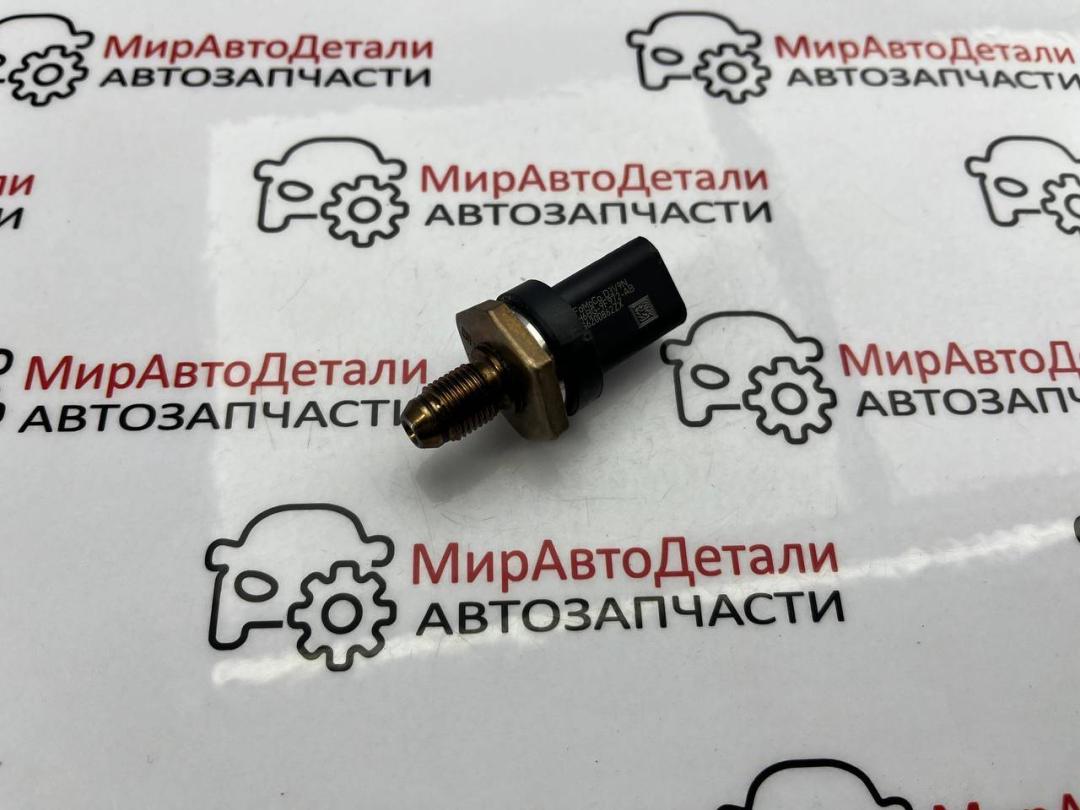 датчик давления топлива Ford Focus 4 поколение (2018 - 2026), бензин, H6BG9F972AB - фото №1