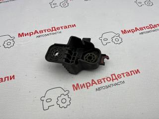 кронштейн радиатора Chevrolet Equinox EV 1 поколение, 86537820