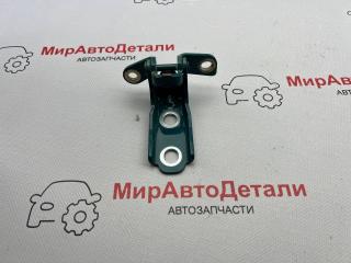 петля двери Chevrolet Blazer EV 1 поколение