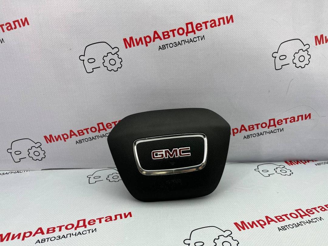 подушка безопасности водителя GMC Terrain 2 поколение 2019, 1.5 л., бензин, АКПП, 84544669 - фото №1