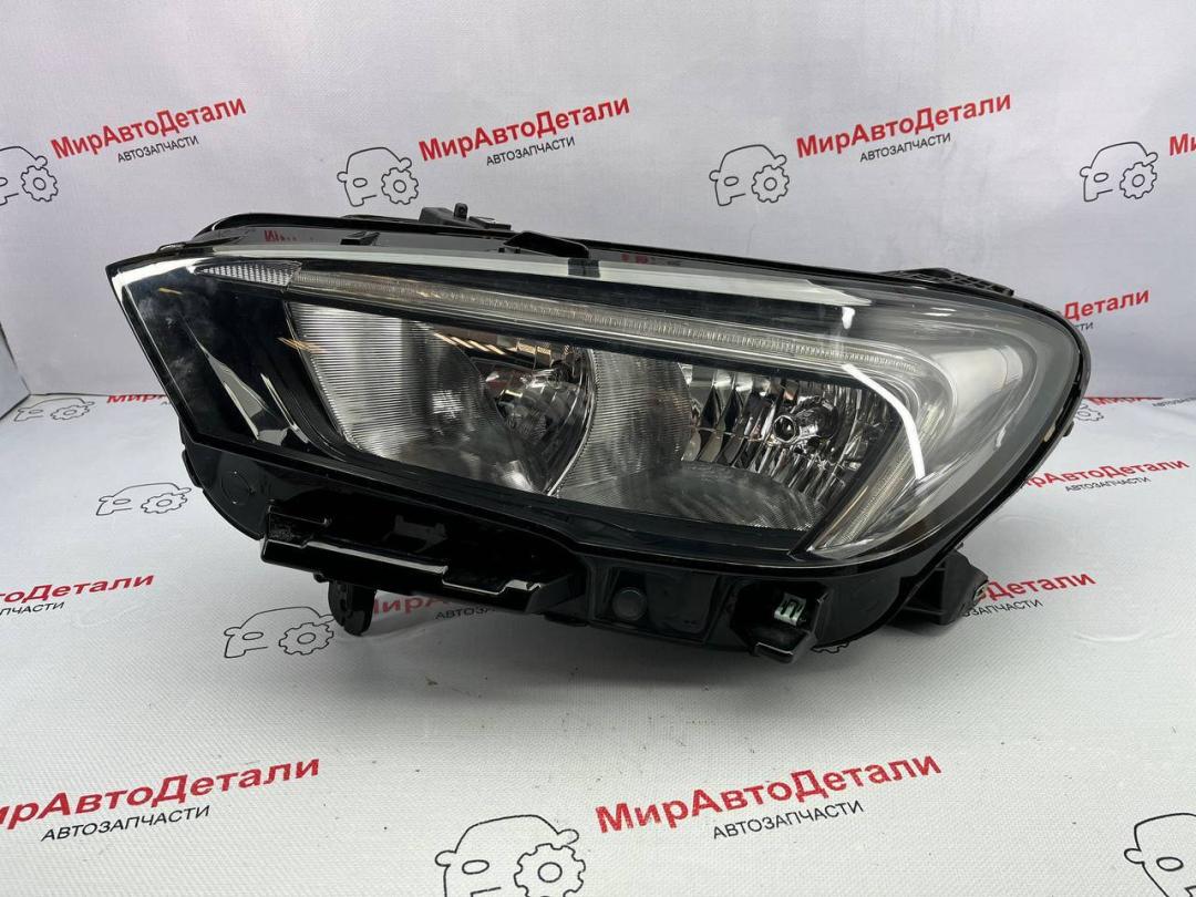 фара левая Buick Encore GX 1 поколение 2021, 1.2 л., бензин, АКПП, 42779203 - фото №1