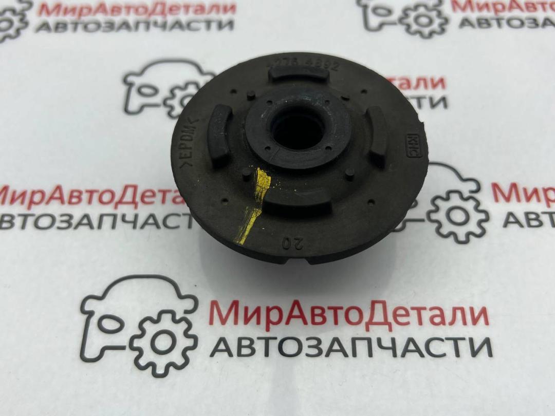 опора радиатора Chevrolet Trax 2 поколение, бензин, 42764892 - фото №1