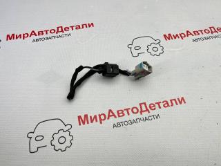 насос (моторчик) омывателя стекла Opel Insignia 2 поколение (B) (2017 - 2020)