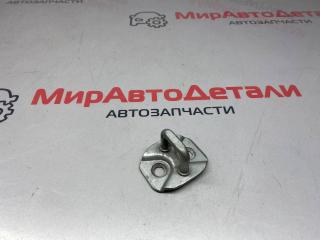 ответная часть (скоба) замка двери Alfa Romeo Stelvio 1 поколение 2018, 2.0 л., бензин, АКПП, B792