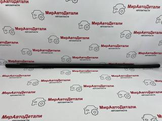 молдинг двери передней правой Chevrolet Equinox 3 поколение 2021, 1.5 л., бензин, АКПП