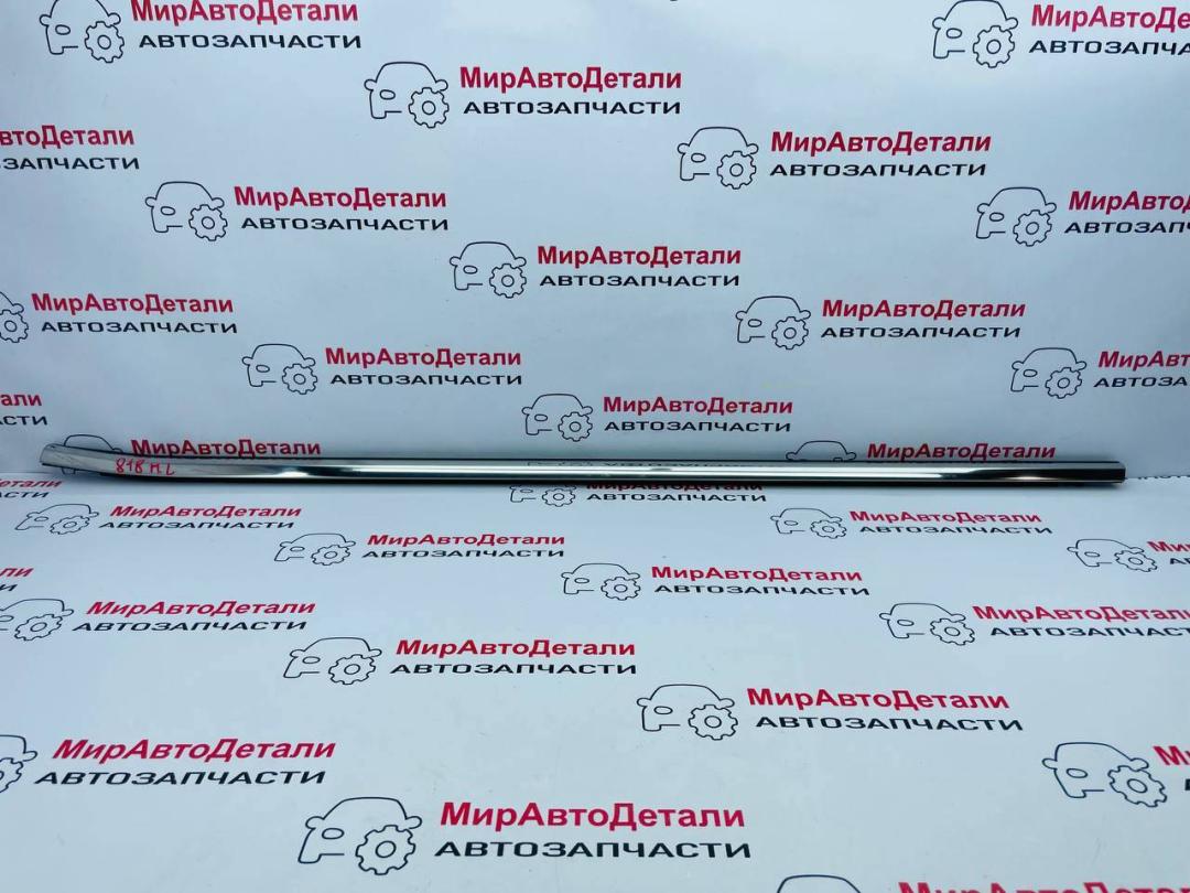 молдинг двери передней левой GMC Terrain 2 поколение (2017 - 2026) - фото №1
