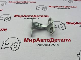 петля двери Chevrolet TrailBlazer 3 поколение [рестайлинг] (2023 - 2024)