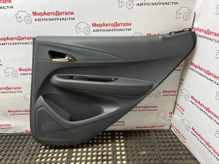 обшивка двери задняя правая Chevrolet Bolt 1 поколение 2020, электро, 42693917