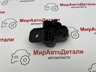 кронштейн радиатора Chevrolet Equinox EV 1 поколение, 86537820