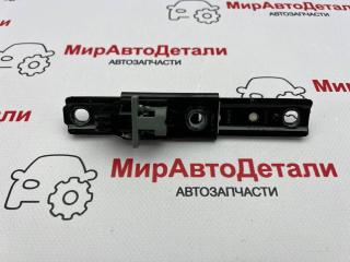 механизм регулировки высоты ремня безопасности Chevrolet TrailBlazer 3 поколение (2019 - 2026), 1.2 л., бензин, 13531739
