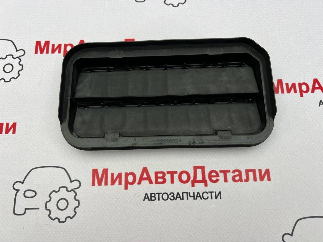 Решетка вентиляции кузова Buick ENVISION 2 поколение, 13588034 - фото №1