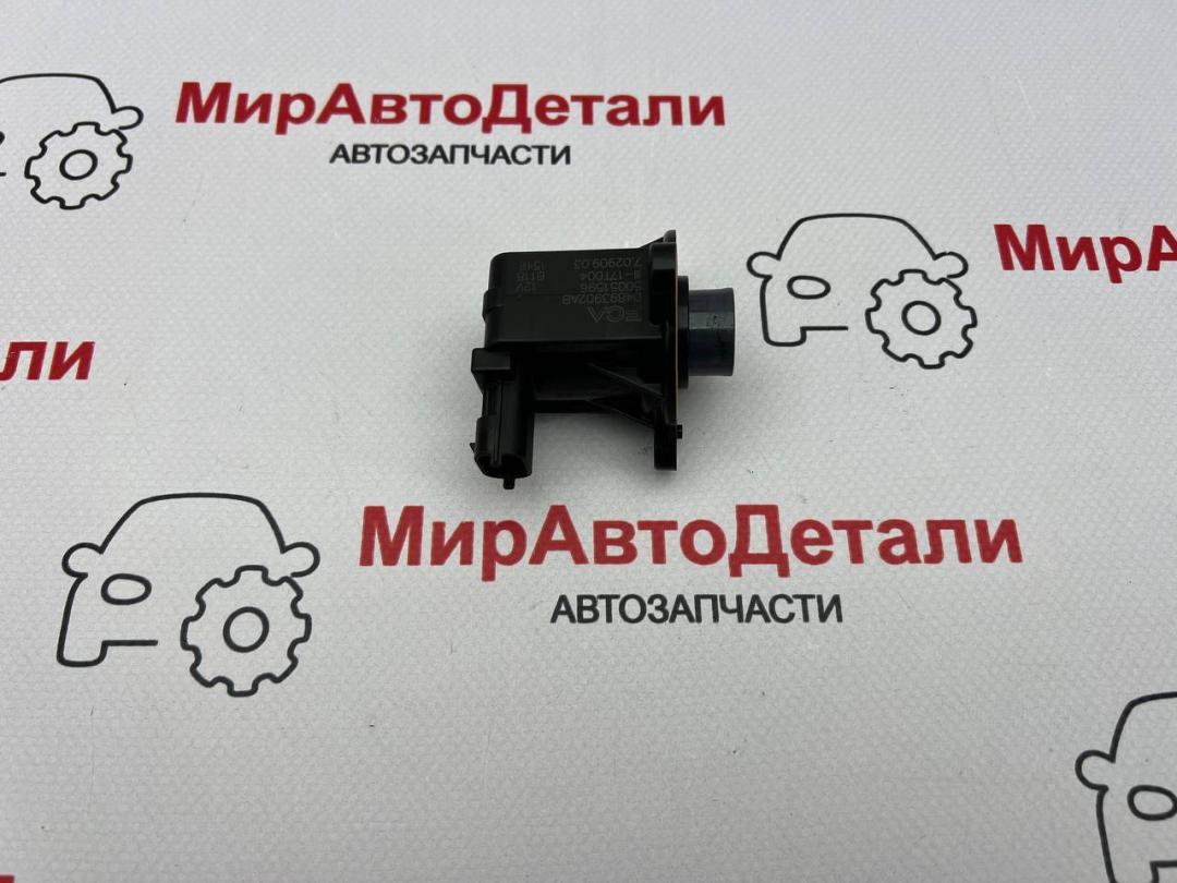 клапан управления турбиной (актуатор) Dodge Hornet 1 поколение, 1.3 л., бензин, 50051596, 04893902AB - фото №1