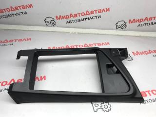 консоль салона Alfa Romeo Stelvio 1 поколение 2018, 2.0 л., бензин, АКПП, 156131981