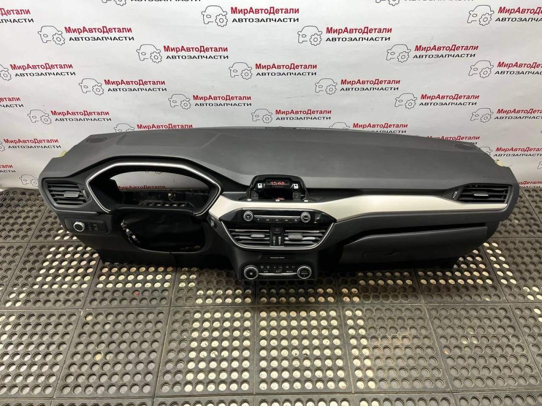 панель передняя салона (торпедо) Ford Escape 4 поколение CX482 2020, 1.5 л., бензин, АКПП - фото №1