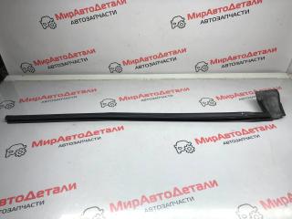 молдинг двери передней левой Chevrolet Camaro 6 поколение 2018, 3.6 л., бензин, АКПП, купе, 84165673