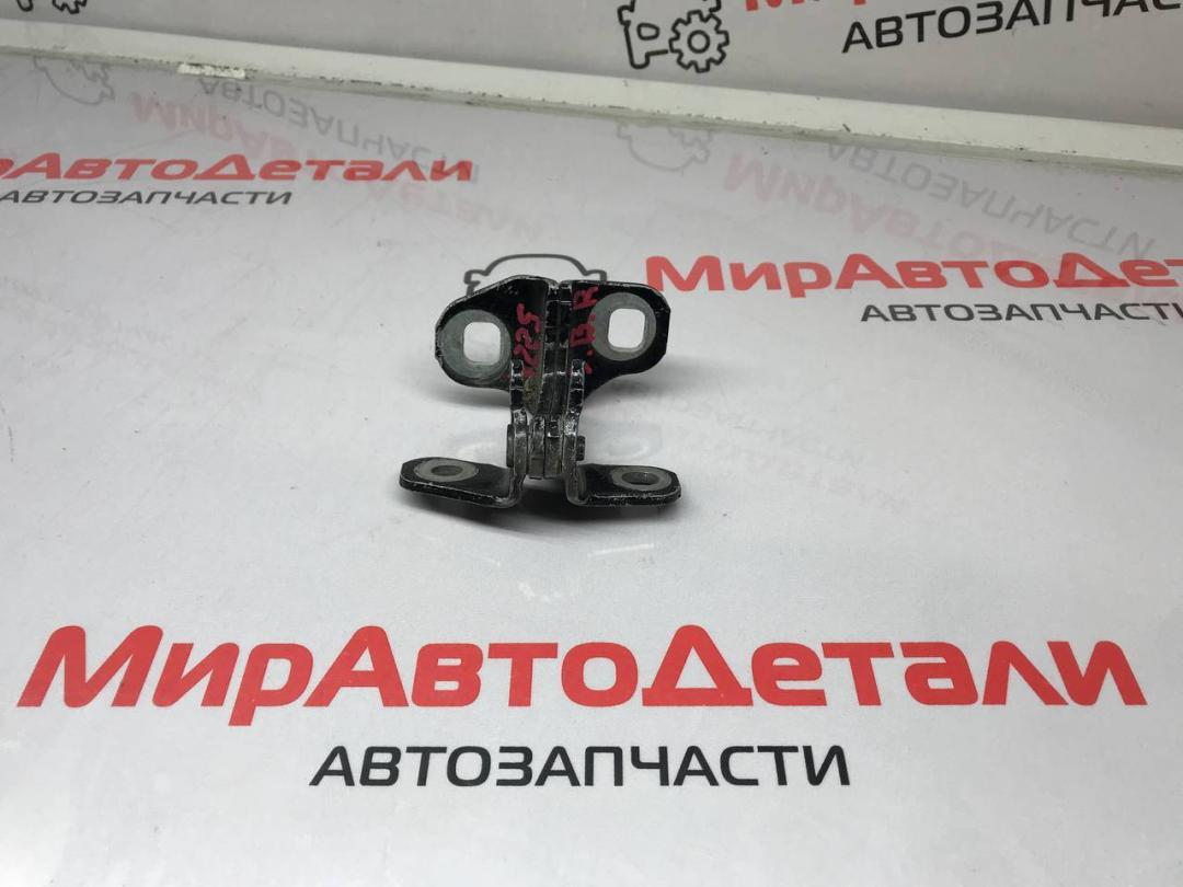 петля двери GMC Terrain 2 поколение 2018, 1.6 л., дизель, АКПП - фото №1